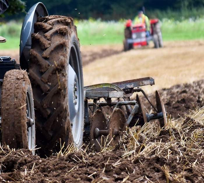 WESSEX HISTORIC TRACTOR & IMPLEMENT CLUB